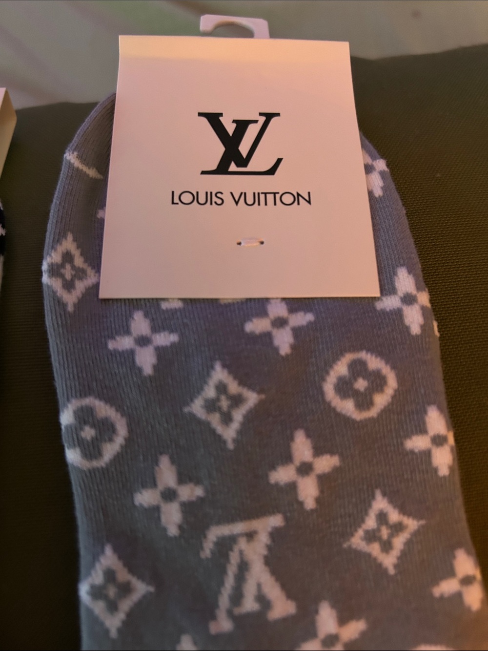 Louis Vuitton Monogram Ankle Socks - White, Tan, Gray - Picture 6 of 11